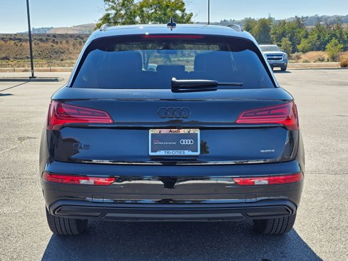 Certified 2025 Audi Q5 2.0T Premium image 5