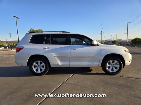 Used 2010 Toyota Highlander 2WD image 8