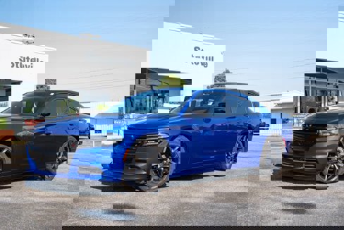Used 2021 Dodge Charger SXT w/ Blacktop Package image 1