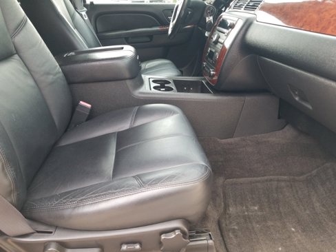Used 2012 Chevrolet Tahoe LT w/ All-Star Edition image 6