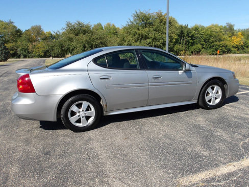 Used 2008 Pontiac Grand Prix w/ Preferred Package image 11