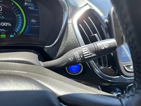 Used 2016 Chevrolet Volt Premier w/ Driver Confidence Package image 26