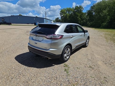 Used 2018 Ford Edge Titanium w/ Technology Package image 4