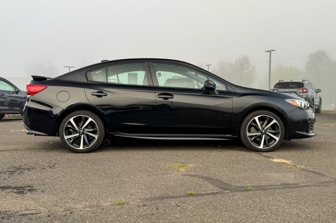 Used 2023 Subaru Impreza 2.0i Sport image 2