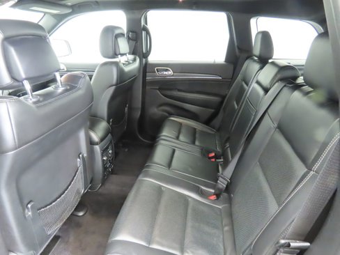 Used 2017 Jeep Grand Cherokee Limited w/ Luxury Group II image 22