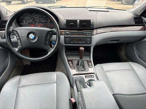 Used 2003 BMW 325xi Sedan image 13