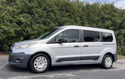 Used 2017 Ford Transit Connect XL image 3
