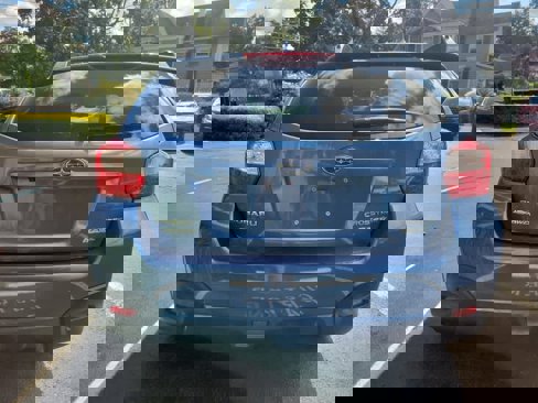 Used 2016 Subaru Crosstrek 2.0i Premium image 4