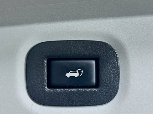 Used 2017 Nissan Rogue SL image 29