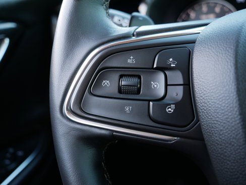 Used 2021 Buick Envision Essence w/ Technology Package I image 28
