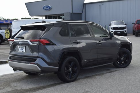 Used 2019 Toyota RAV4 XSE image 11