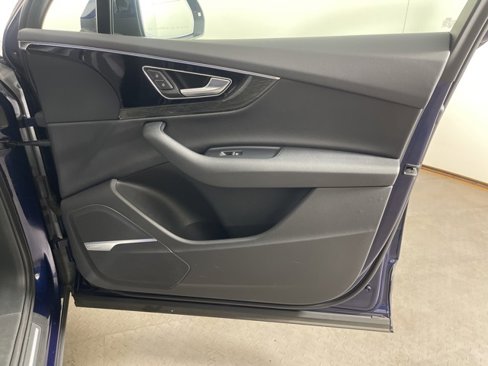 Used 2019 Audi Q7 3.0T Premium Plus w/ Premium Plus Package image 11