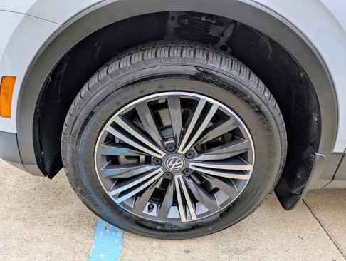 Used 2019 Volkswagen Tiguan SEL image 16