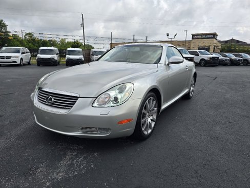 Used 2005 Lexus SC 430 Convertible image 2