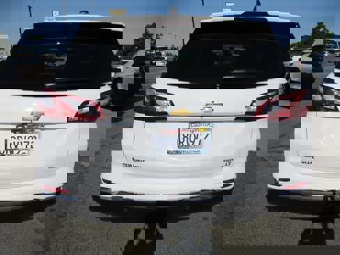 Used 2020 Chevrolet Equinox LT image 6