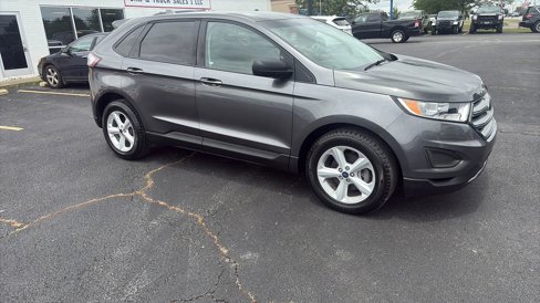 Used 2016 Ford Edge SE image 4