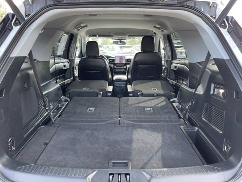 Used 2023 Ford Explorer Limited w/ Equipment Group 301A image 26