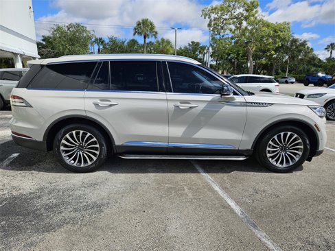 Certified 2020 Lincoln Aviator Reserve w/ Equipment Group 201A image 10