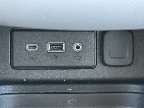 Used 2022 Chevrolet Equinox LT image 25
