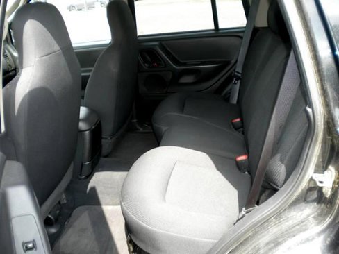 Used 2004 Jeep Grand Cherokee Laredo w/ Convenience Group image 9