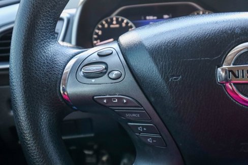 Used 2019 Nissan Murano S image 43