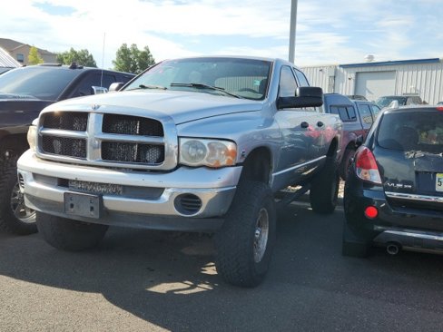 Used 2004 Dodge Ram 2500 Truck SLT w/ Trailer Tow Group image 2