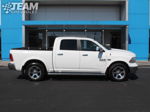 Used 2016 RAM 1500 Laramie w/ Convenience Group image 3