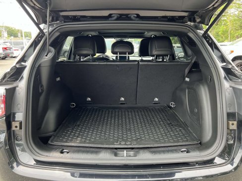 Used 2023 Jeep Compass Latitude w/ Sun and Sound Group image 9