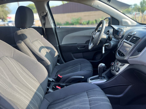 Used 2015 Chevrolet Sonic LT image 37