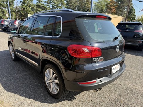 Used 2016 Volkswagen Tiguan SE image 5