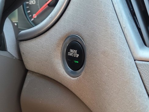 Used 2020 Chevrolet Malibu LS w/ Driver Confidence Package II image 16