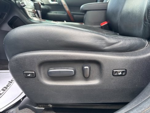 Used 2013 Toyota Highlander Limited image 14