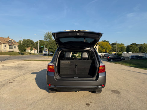 Used 2010 Toyota Highlander SE image 8