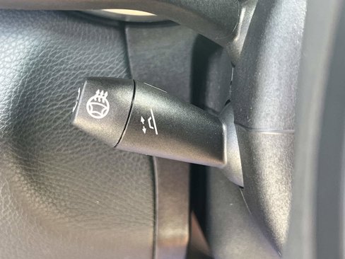 Used 2020 Mercedes-Benz C 300 Sedan image 25