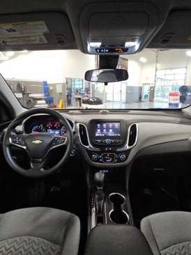 Used 2023 Chevrolet Equinox LT image 23