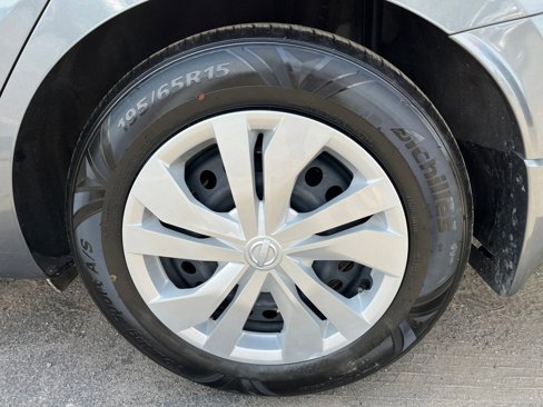 Used 2024 Nissan Versa S w/ Trunk Package image 25