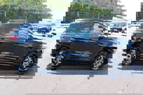 Used 2023 Ford Escape ST-Line image 2