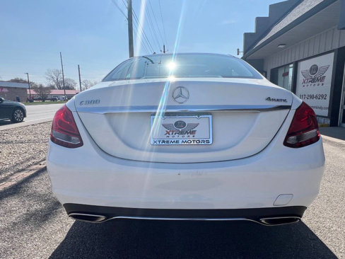 Used 2017 Mercedes-Benz C 300 4MATIC Sedan image 5