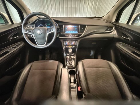 Used 2018 Buick Encore Preferred image 19