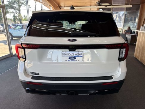 New 2025 Ford Explorer ST-Line image 5