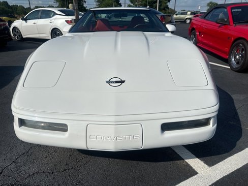 Used 1995 Chevrolet Corvette Coupe image 2