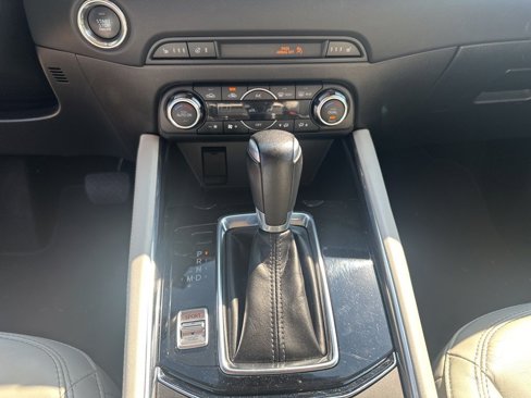 Used 2018 MAZDA CX-5 Grand Touring w/ Premium Package image 12