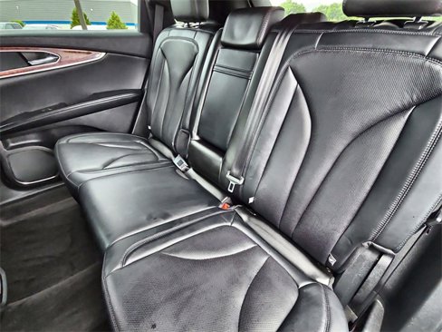 Used 2020 Lincoln Nautilus Reserve w/ Cargo Utility Package image 21