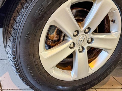 Used 2013 Toyota RAV4 XLE image 17