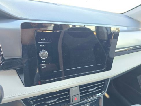 New 2025 Volkswagen Taos S image 34