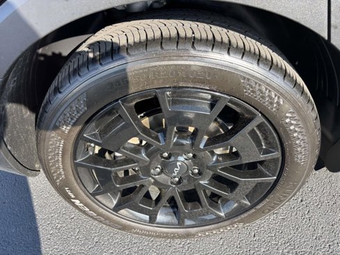 Used 2022 Kia Telluride SX w/ SX Prestige Package image 12