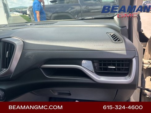 Used 2022 GMC Terrain AT4 w/ Infotainment Package II image 24