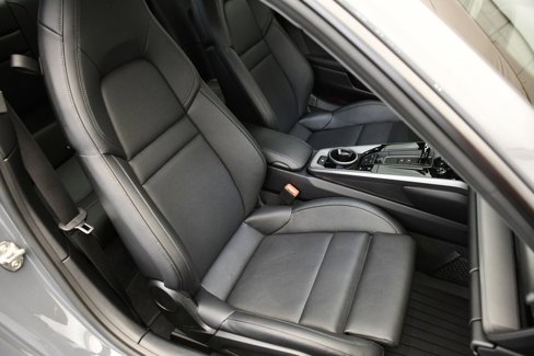 Used 2025 Porsche 911 Carrera image 49