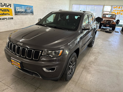 Used 2018 Jeep Grand Cherokee Limited image 97
