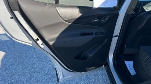 Certified 2022 Chevrolet Equinox RS image 37